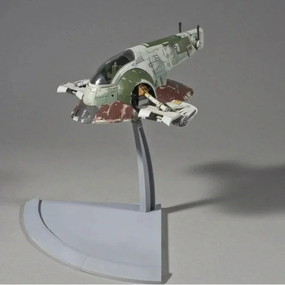 Star  Wars - Boba Fett’s Slave 1 - 1/144 Scale Model Kit - Brand New / Sealed - Picture 3 of 15